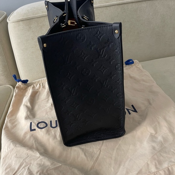 Louis Vuitton Empreinte Monogram On the Go - Picture 6 of 12